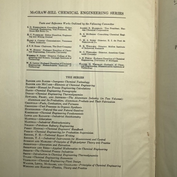 1950 Chemical Engineers' Handbook.  3rd Textbook Edition.  1,942 Pages. - Picture 4 of 12